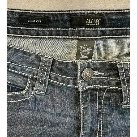Ana A New Approach Jeans Women's Sz 6S Bootcut Mid Rise Embellished Pocket Demin - Picture 6 of 8